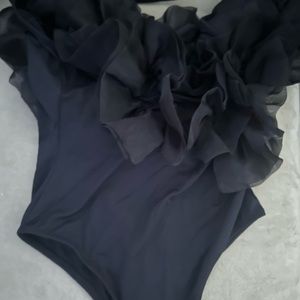 Preowned Zara organza bodysuit size medium in black